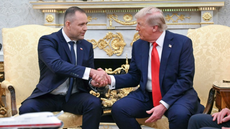 Trump se diz pronto para enviar mais tropas americanas para a Pol&ocirc;nia