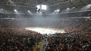 Eishockey: Er&ouml;ffnungsspiel der Heim-WM in Schalker Fu&szlig;ballarena