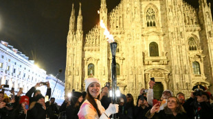 Chama ol&iacute;mpica chega a Mil&atilde;o a um dia da abertura dos Jogos de Inverno