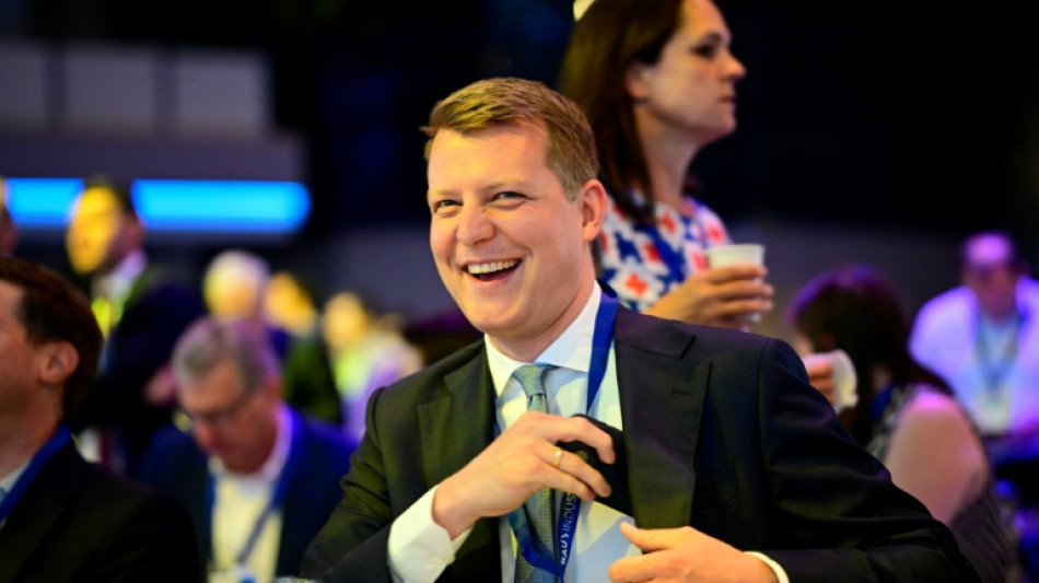 FDP-Vize H&ouml;ne ruft Partei zur Einheit auf