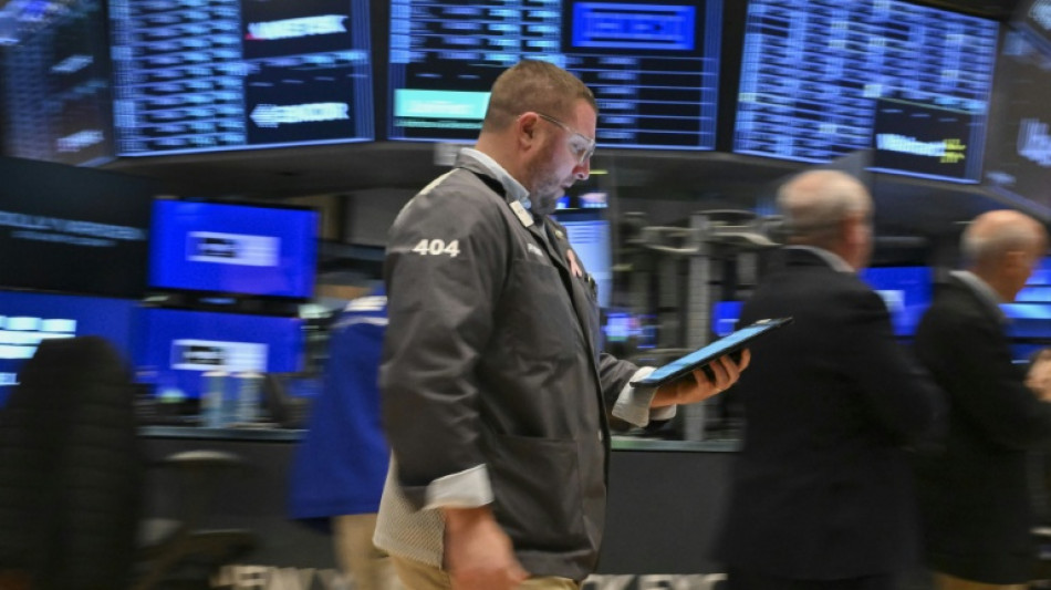 Wall Street ouvre en hausse, rassur&eacute;e par l'emploi am&eacute;ricain