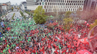 Belgique: manifestation massive à Bruxelles contre le budget "brutal" du gouvernement