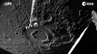 Spacecraft bound for Mercury faces 'tricky' arrival
