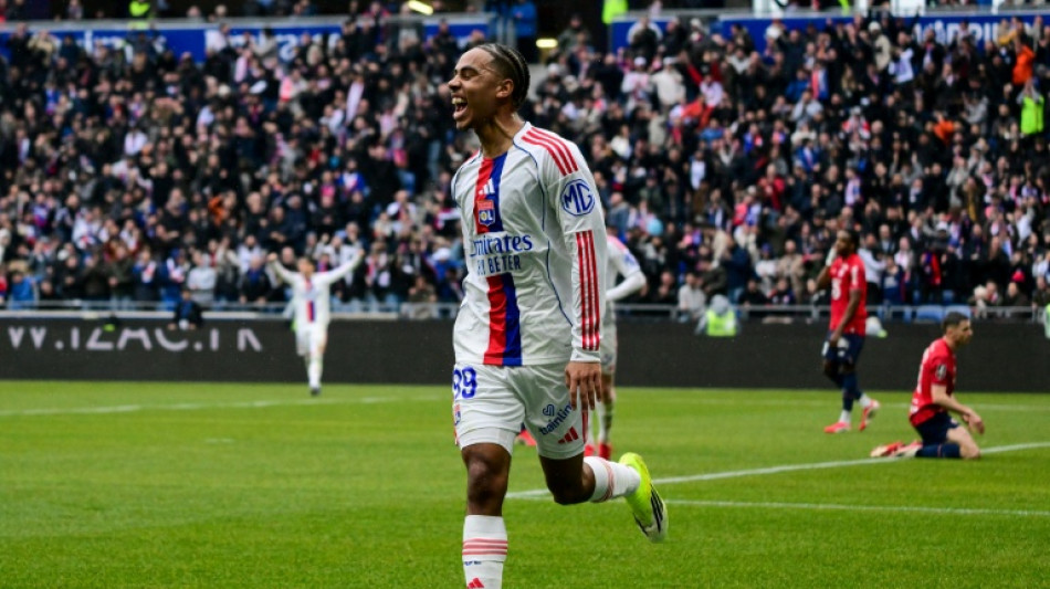 In-form Lyon make it 10 wins in a row