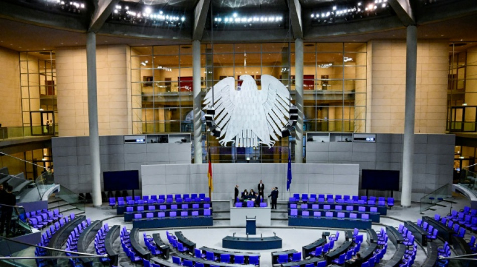 Eilklagen gegen Abstimmung &uuml;ber Reformen scheitern vor Bundesverfassungsgericht