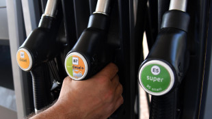 Mimit, benzina in lieve rialzo a 1,936 euro al litro