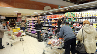 Consumi in calo nel 2025, ma sale il valore