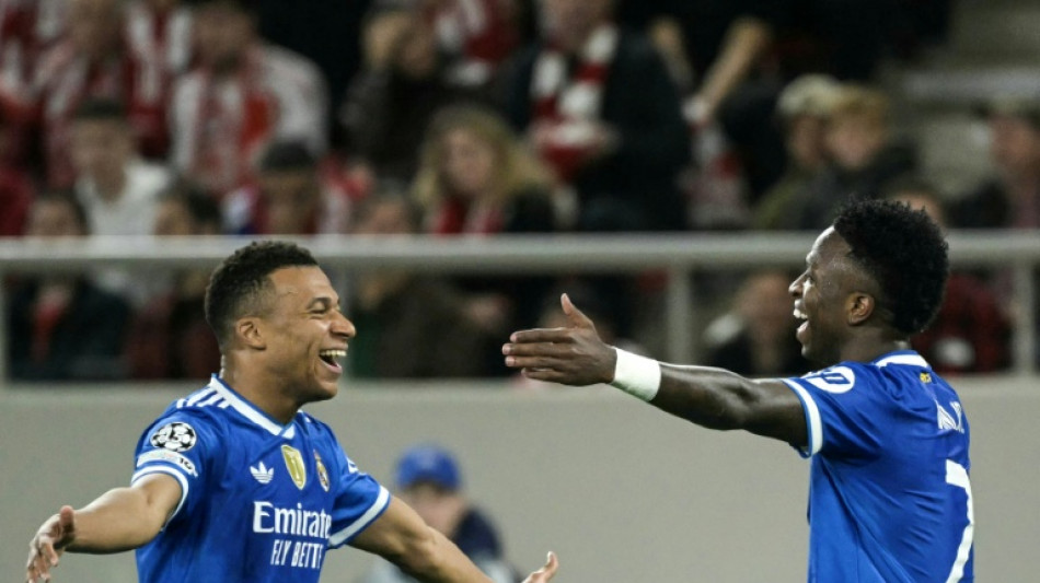 Viererpacker Mbapp&eacute;: "Normal, dass die Leute reden"