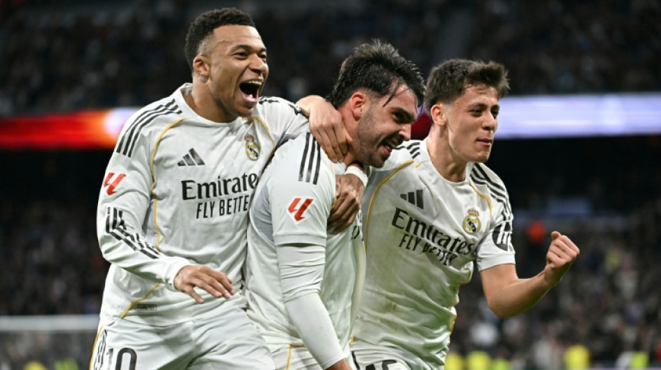 Real Madrid overcome Bernabeu boos to record Arbeloa's first win