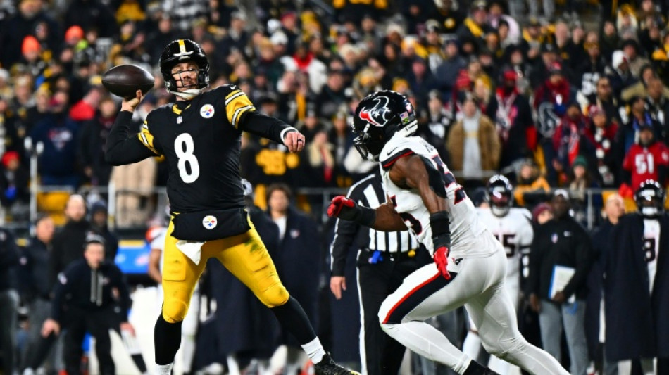 Rodgers returning with Steelers for 22nd season