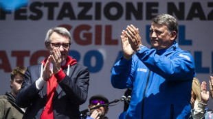 Cgil e Uil in piazza a Roma per i contratti e la sanit&agrave;