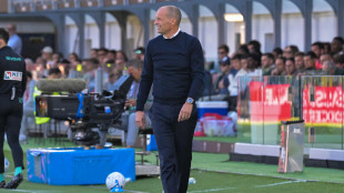Calcio: Allegri 'preoccuparsi non serve, c'e' tempo per recuperare in campionato'
