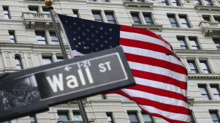 Moyen-Orient: Wall Street ouvre en hausse, mais reste sur ses gardes