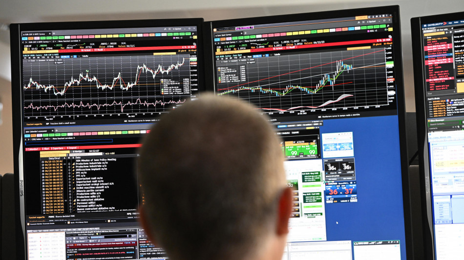 Borsa: la guerra in Iran frena ancora l'Europa, Parigi in avvio -0,96%
