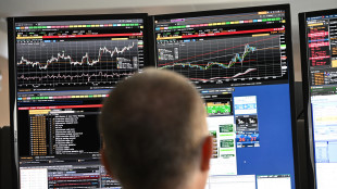 Lo spread tra Btp e Bund chiude in calo a 122 punti