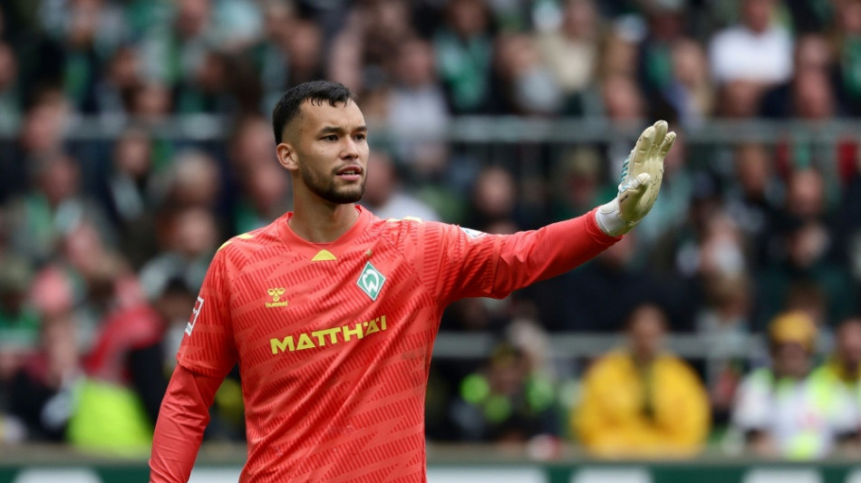 SC Freiburg holt Torh&uuml;ter Backhaus aus Bremen