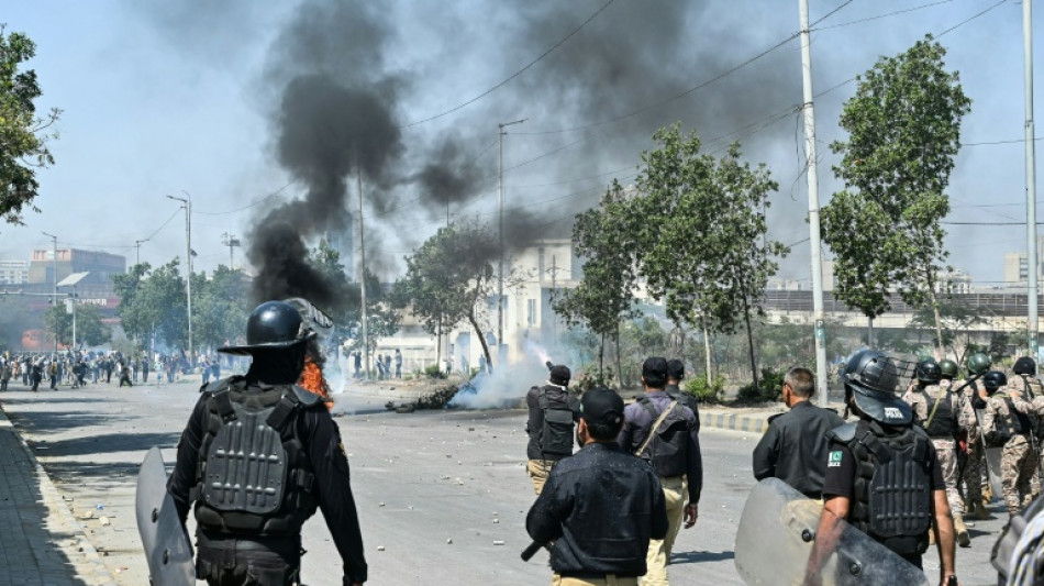 Nach Angriffen auf den Iran: Mindestens neun Tote bei Protesten vor US-Konsulat in Pakistan