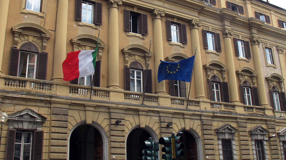 Lo spread tra Btp e Bund tedeschi apre in rialzo a 75,8 punti