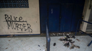 Indon&eacute;sie: 32 enfants parmi les morts d'une bousculade meurtri&egrave;re, des policiers sanctionn&eacute;s