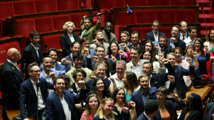 Einigung auf tragf&auml;hige Regierungsmehrheit in Frankreich nicht in Sicht