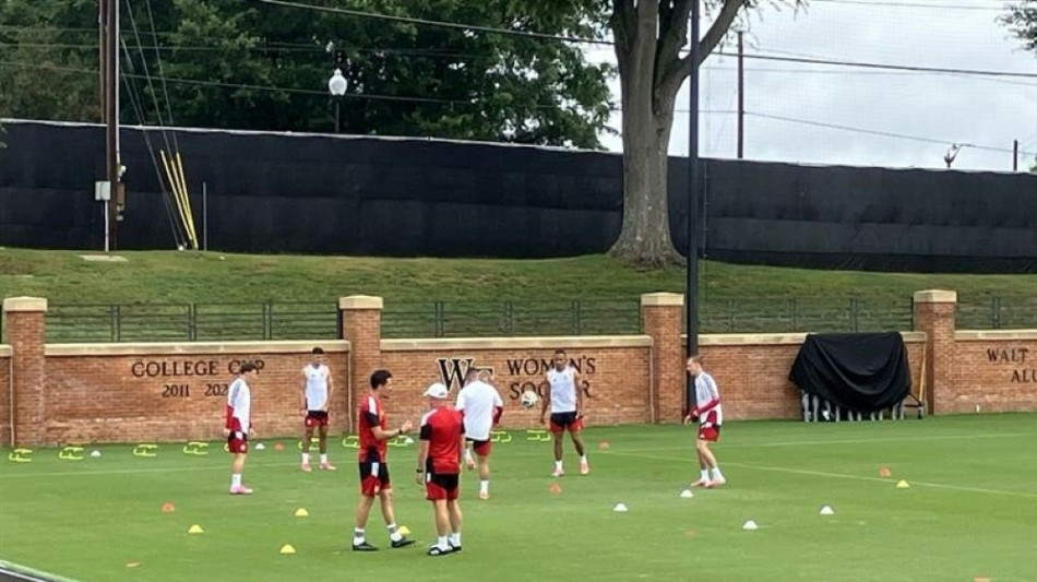 DFB-Team trainiert komplett