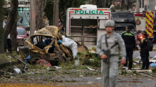 Col&ocirc;mbia refor&ccedil;a opera&ccedil;&otilde;es militares ap&oacute;s ataques que deixaram 18 mortos