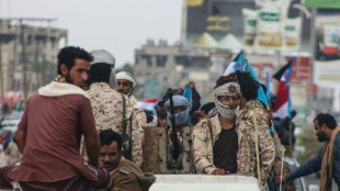 Coalici&oacute;n liderada por Arabia Saudita ataca carga de armas entregadas a Yemen