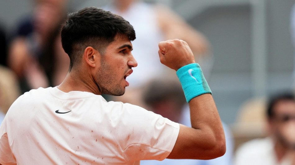 Spektakel in vier Sätzen: Alcaraz schlägt bärenstarken Shelton