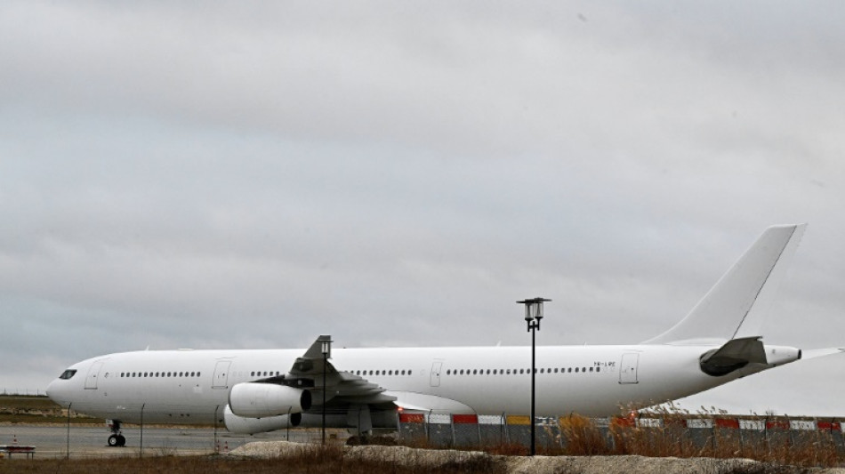 Avi&oacute;n con pasajeros indios bloqueado en Francia partir&aacute; este lunes