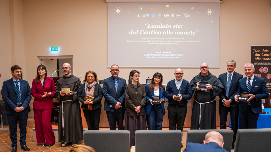 Ad Assisi presentate le monete dedicate al Cantico delle Creature di San Francesco