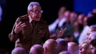 Ra&uacute;l Castro reaparece en p&uacute;blico en homenaje a su hermano Fidel en La Habana
