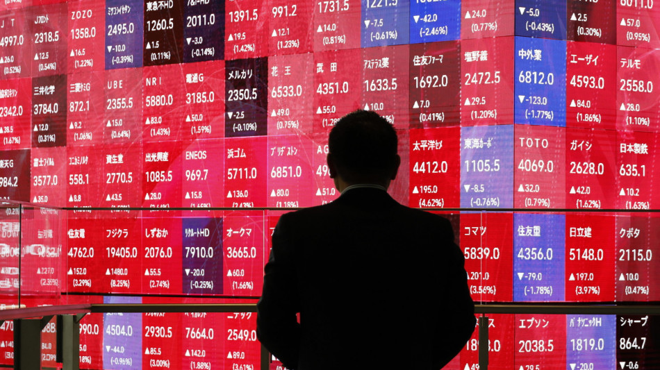 Borsa: Tokyo, apertura in aumento (+0,69%)