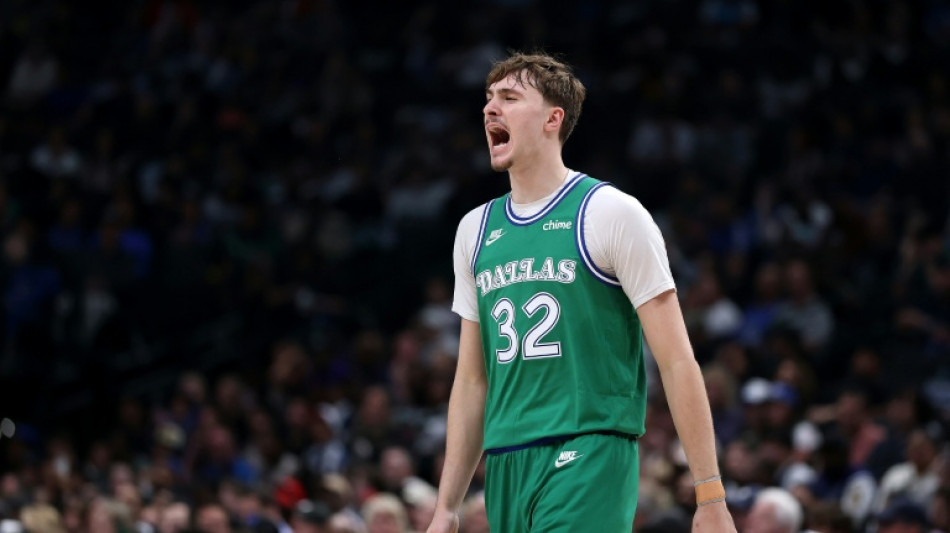 Flagg's sensational rookie season ends with injury