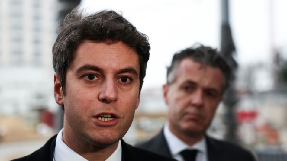 "Trabajar es un deber", dice el primer ministro franc&eacute;s ante la huelga de trenes