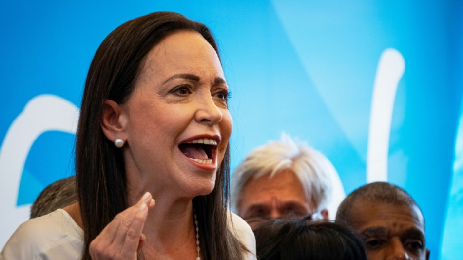 Oposici&oacute;n venezolana entra en presidenciales con dos candidatos y el reto de unirse