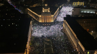 Des dizaines de milliers de manifestants r&eacute;clament &agrave; nouveau le d&eacute;part du gouvernement bulgare 