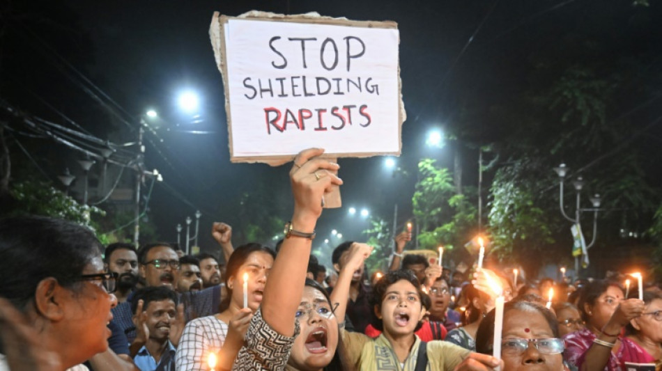 Protestas crecientes en India por la violaci&oacute;n y asesinato de una doctora