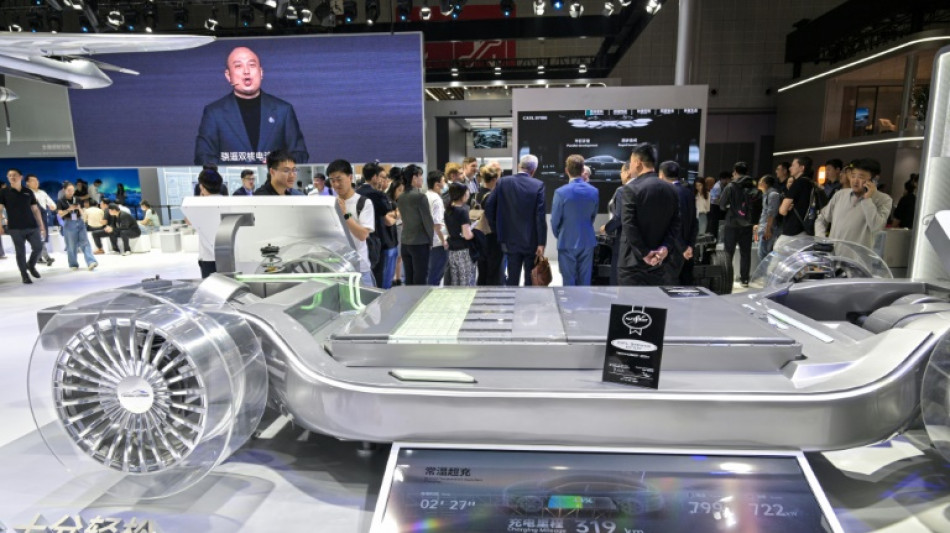 El gigante de baterías chinas CATL se estrena en la Bolsa de Hong Kong con una subida del 16%