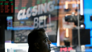 Wall Street chute, affol&eacute;e par l'obstination de l'inflation