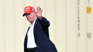 Trump anuncia redu&ccedil;&atilde;o dos exerc&iacute;cios militares conjuntos com a Coreia do Sul