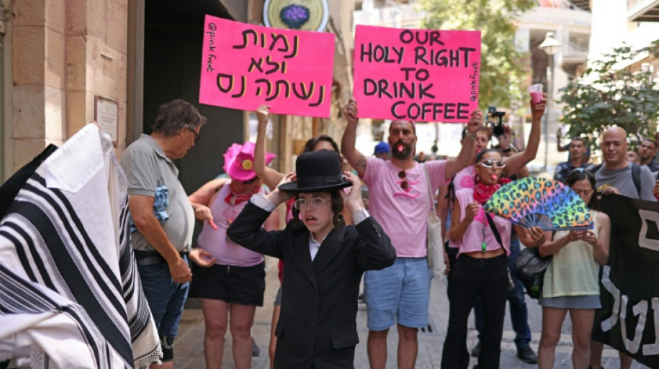 Caf&eacute; de Jerusal&eacute;m aceita fechar durante o sab&aacute; ap&oacute;s tens&atilde;o com ultraortodoxos