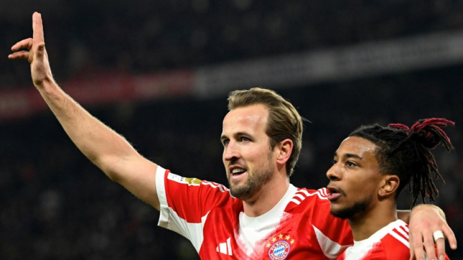 Com hat-trick de Kane, Bayern goleia Stuttgart (5-0) e segue impar&aacute;vel no Alem&atilde;o