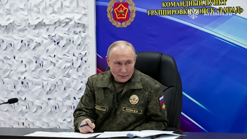 Ukraine: Washington juge son plan "bon" pour les deux parties, Moscou annonce la prise d'une ville-clef