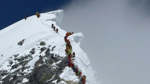 Expedi&ccedil;&atilde;o vai recuperar o corpo de 'Botas Verdes', ic&ocirc;nica v&iacute;tima do Everest