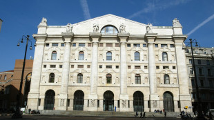Borsa: Milano +1,05% e tocca i 50mila punti, a un passo record 2000