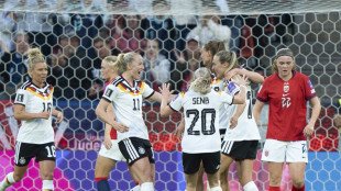 Traumdeb&uuml;t von M&uuml;ller: DFB-Frauen l&ouml;sen WM-Ticket