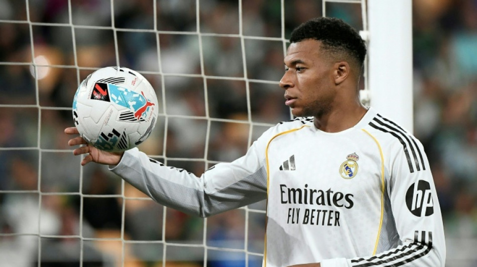 Injured Mbappe faces backlash over Sardinia trip before Clasico