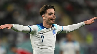 Tor gegen Iran: Grealish l&ouml;st Jubel-Versprechen f&uuml;r jungen Fan ein