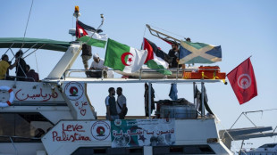 La flotilla para Gaza contin&uacute;a su rumbo pese a "maniobras de intimidaci&oacute;n" israel&iacute;es