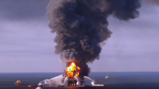 Trump planea masivo aumento de perforación petrolera en altamar